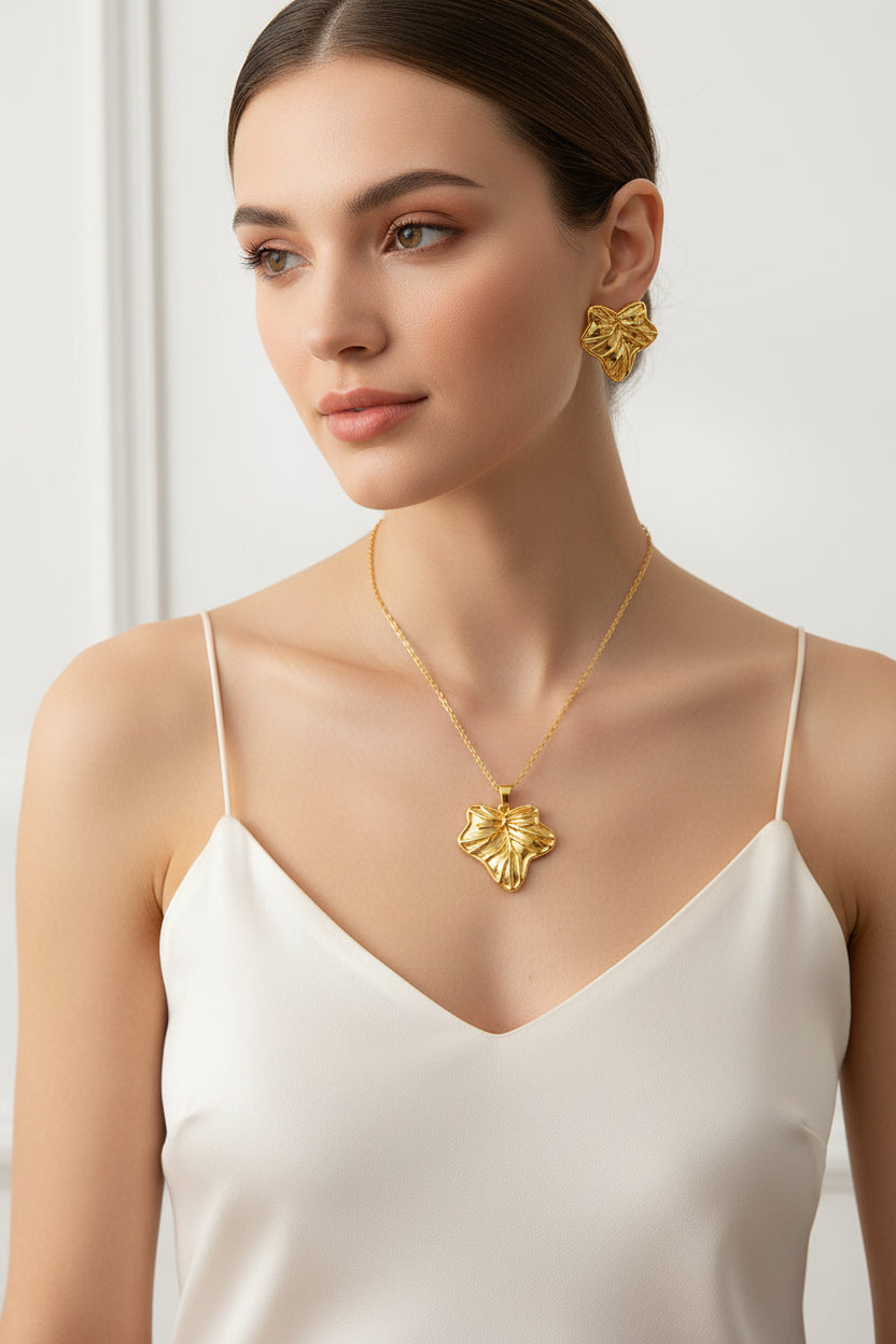 Ensemble bijoux feuille en acier inoxydable plaqué or – collier et boucles d'oreilles